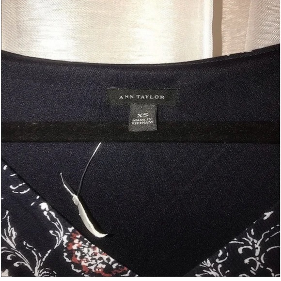 Ann Taylor NWOT Paisley Print Belted Jersey Midi Dress XS - Picture 5 of 6